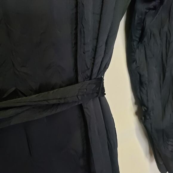 ZARA V-Neck Limited Edition Robe Dress Wrinkle Effect Silky Belt Navy - Picture 8 of 8